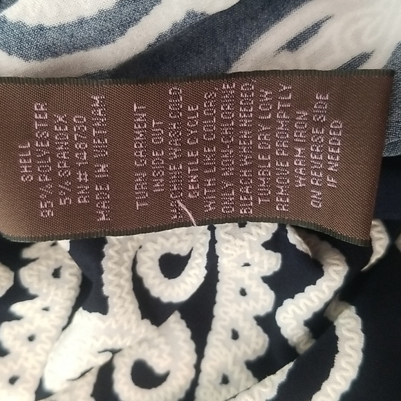 Trully black & white graphic print dress size 18 - Picture 6 of 7